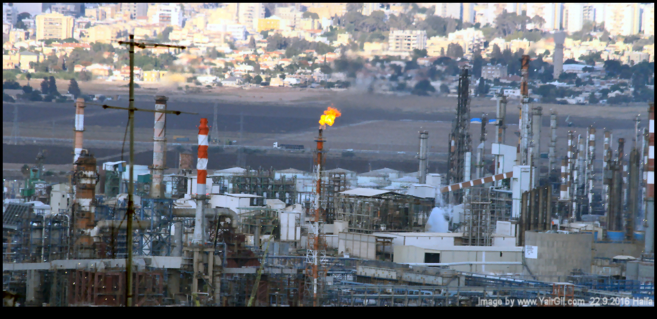 הזיהום התעשייתי הגבוה בישראל נמצא במפרץ חיפה והתעשייה הכבדה שבו